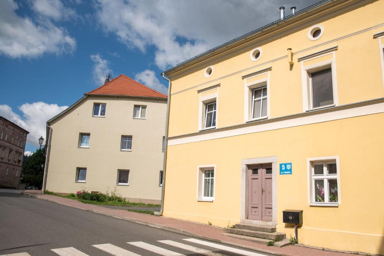 Апартаменти Apartament Lewinek Левін-Клодзький Екстер'єр фото